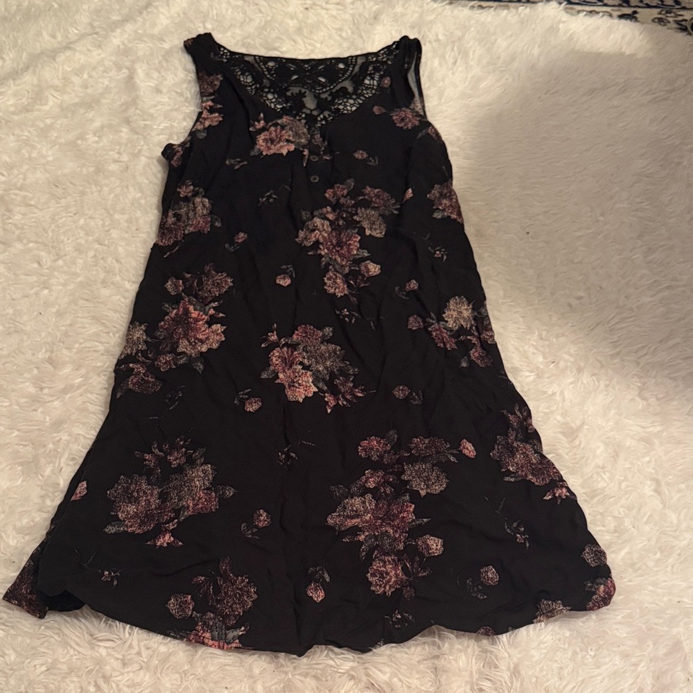 Maurices‎ Black and Pink Floral Mini Dress